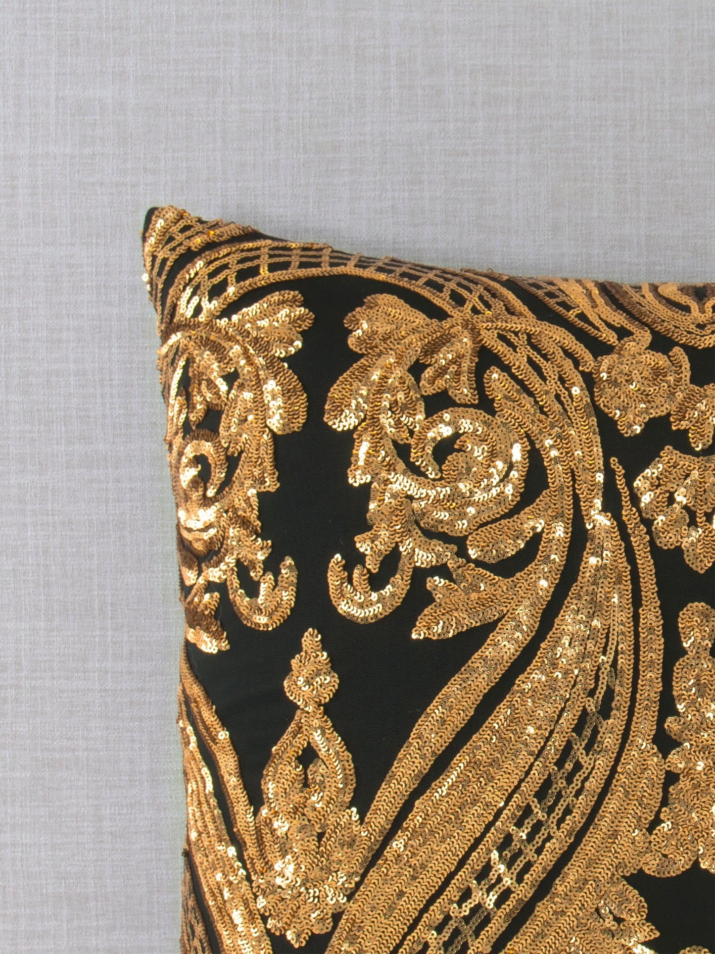 Santo Collection Sequin Throw Pillow Covers (Bronze)