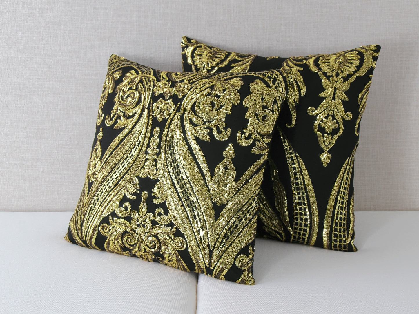 Santo Collection Sequin Throw Pillow Covers (Yellow Gold)